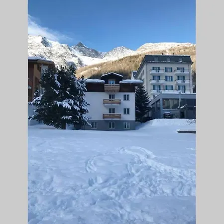Central In Chalet Robinson Appartement Saas Fee